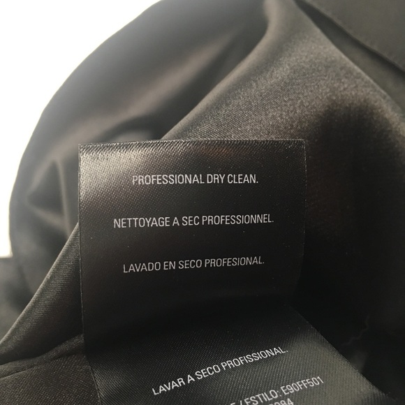 Elie Tahari short sleeve sequin blouse size medium - Picture 8 of 10